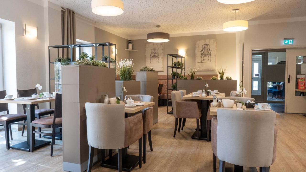 乌英格林格托尔酒店 施滕达尔 外观 照片